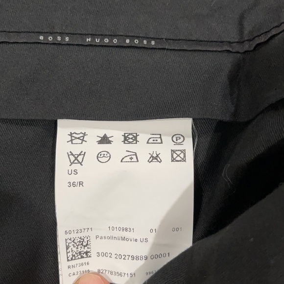Hugo Boss 36/R (tailored to approx 30/R black slacks 100% wool/mint condition. - Picture 12 of 16